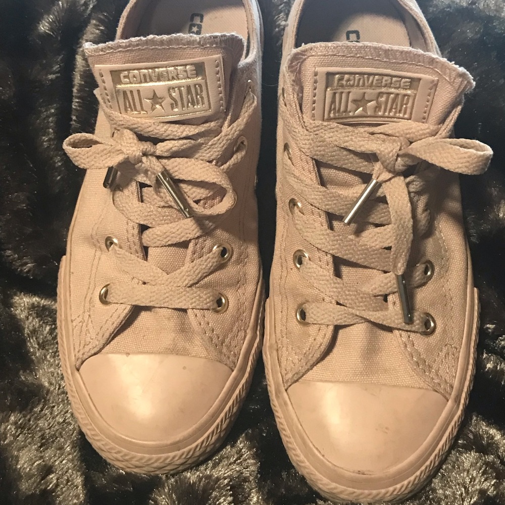 Kids Converse size 2